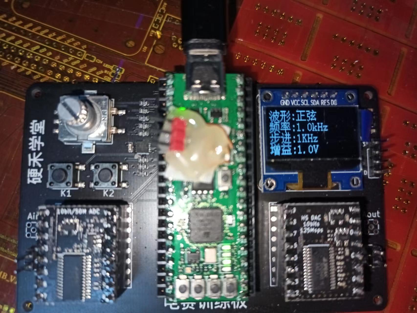 FoBYTRAJC7JyM3JLZjTTGYHOu4cF